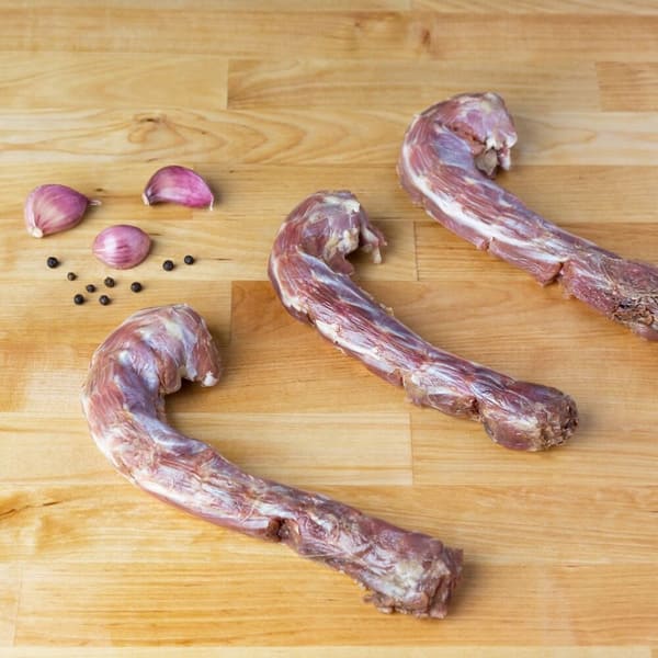 Sara's Spring Chicken Turkey Necks - Organic Fed | 1 pkg x 1 | 1.35 - 1.65 lbs
